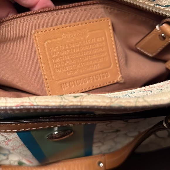 COACH  MULTICOLOR CHELSEA HERITAGE STRIPED SIGNATURE TOTE - Picture 9 of 17